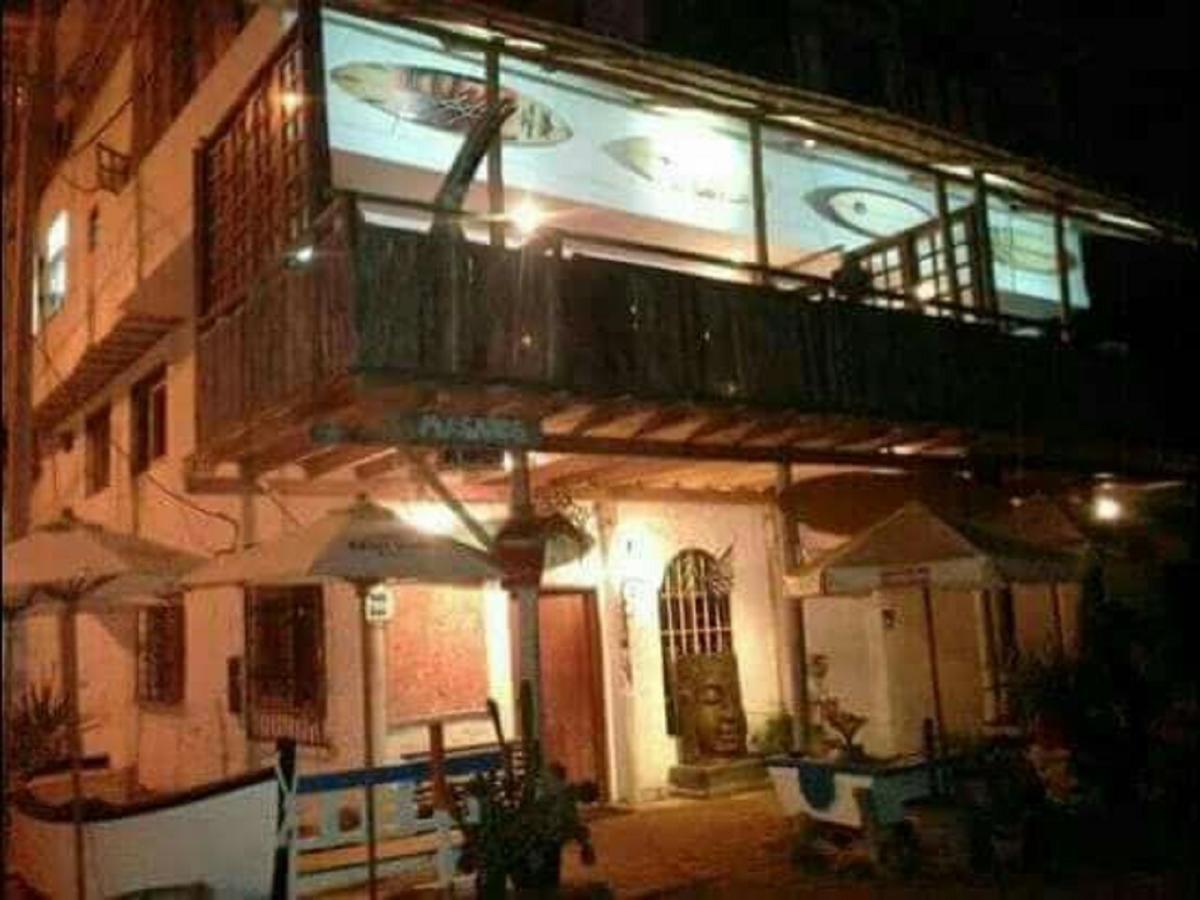 Tio Richi Surfcamp Albergue Punta Hermosa Exterior foto